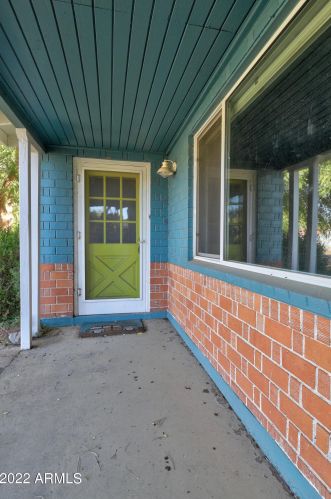 4033 Cambridge Ave, Phoenix AZ 85008-1213 exterior