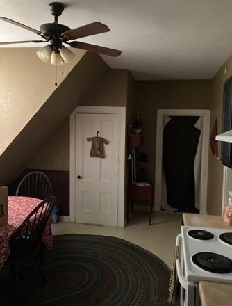 39 Fox St, Worcester MA 01604-4331 exterior