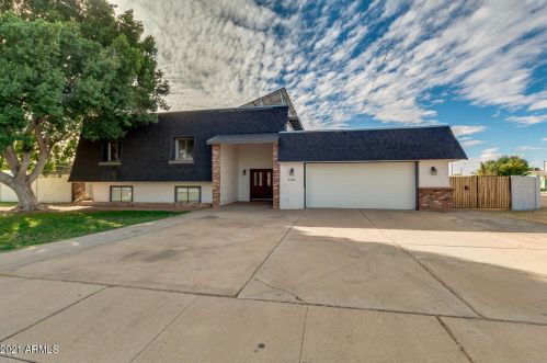 2236 37th St, Phoenix, AZ 85008-3005