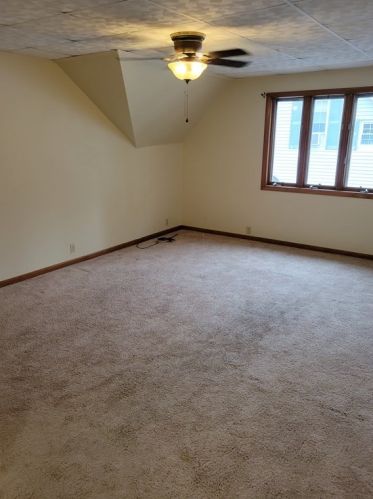 57 Whipple St, Fall River MA 02721-1818 exterior