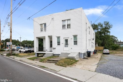 1945 Cooper St, West Deptford NJ  08096-3810 exterior