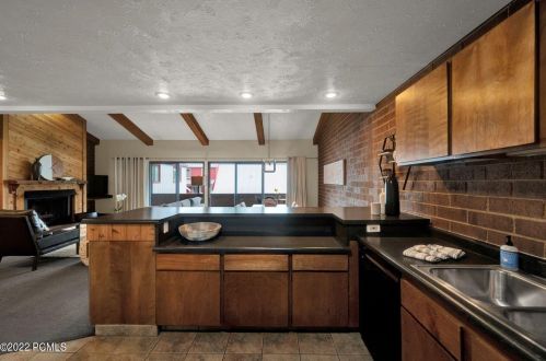 1470 Park Ave, Park City UT 84060-5202 exterior