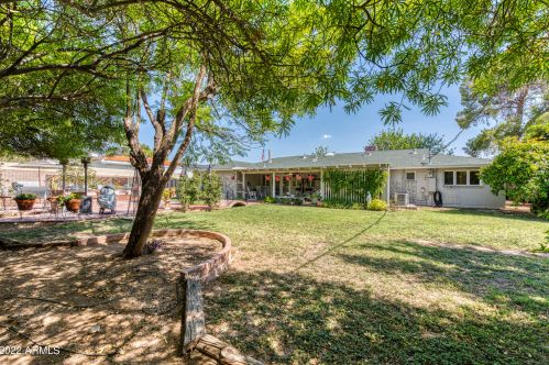 1832 Claremont St, Phoenix AZ  85015-2073 exterior