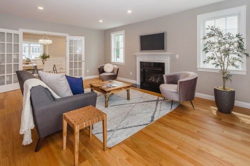 27 Avola St, Arlington MA  02476-7003 exterior