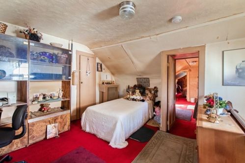 68 Gardner St, Newton MA 02458-1405 exterior