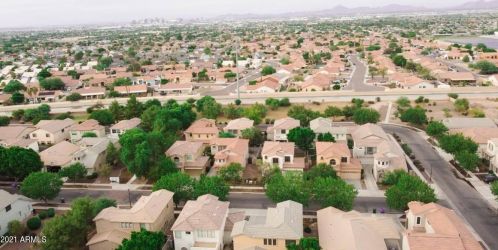 1843 Dunbar Dr, Phoenix AZ 85041-6350 exterior