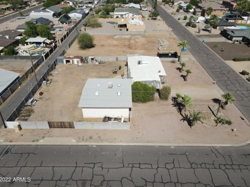 3002 Charter Oak Rd, Phoenix AZ 85032-7449 exterior