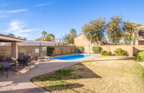 3604 38th St, Phoenix AZ 85018-5830 exterior