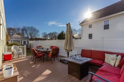 161 County St, Seekonk MA 02771-5629 exterior