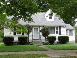 57 Albert Rd, Newton, MA 02466-1302