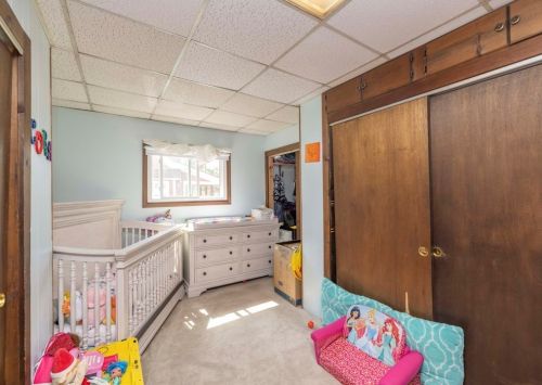 20 St, Taunton MA 02780-4392 exterior