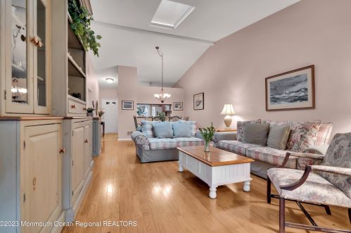 80 Boxwood Ter, Tinton Falls NJ 07701-6704 exterior