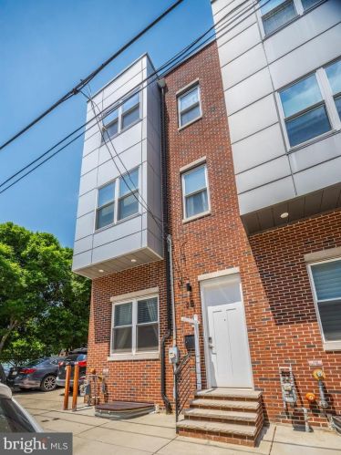 129 Allen St, Philadelphia PA  19125-4101 exterior