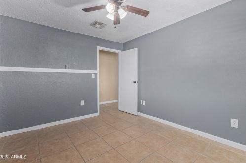 18739 30th St, Phoenix AZ  85050-3409 exterior