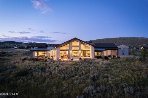 8449 Silver Crk Rd, Park City UT exterior