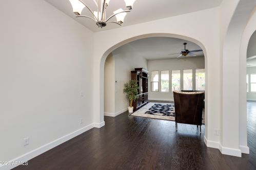 2923 Constance Way, Phoenix AZ 85042-7224 exterior