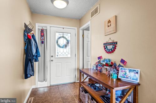 236 Mantua Blvd, West Deptford NJ 08051-1038 exterior