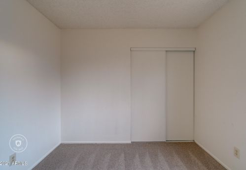 6822 41 Pl, Phoenix AZ 85028-2264 exterior