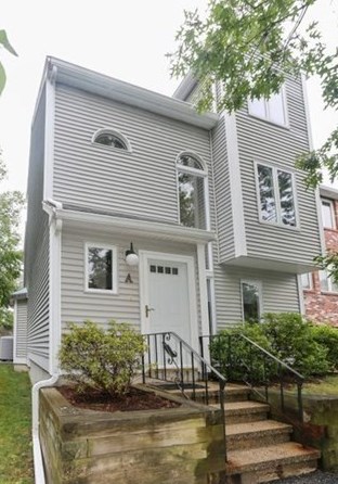 120 Burkhall St, Weymouth, MA 02190-3564