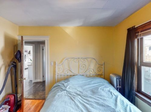 11 Cannell Pl, Everett MA 02149-4629 exterior