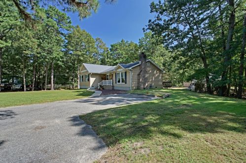 715 Reed Rd, Jackson Twp NJ 08527-4737 exterior