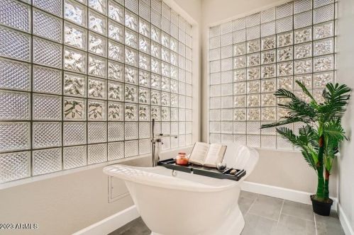 8007 7th Ave, Phoenix AZ  85021-5613 exterior