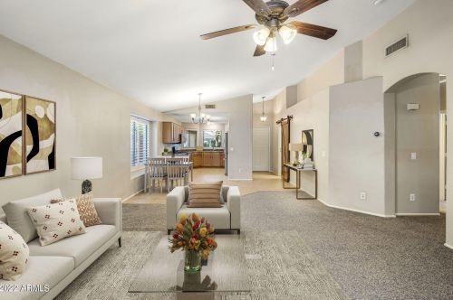 2440 Blue Sky Dr, Phoenix AZ  85085-4761 exterior