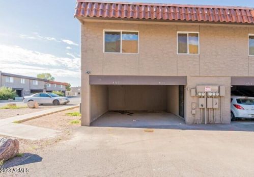 4769 Belleview St, Phoenix AZ  85008-5606 exterior