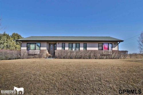 15796 Kiser Rd, Louisville, NE 68037-2874