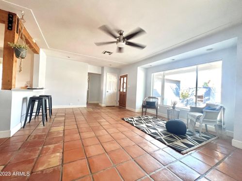 4044 44th Pl, Phoenix AZ  85018-5402 exterior