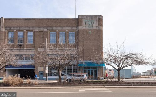 3 Columbus Blvd, Philadelphia PA  19106-0031 exterior