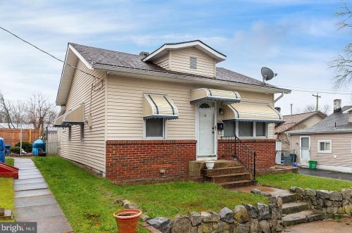 1 Center St, West Deptford, NJ 08051