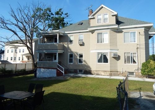 10 Mckinley Ave, Lawrence MA  01843-3516 exterior