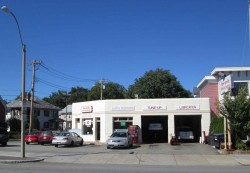 911 Washington St, Newton, MA 02460-1546