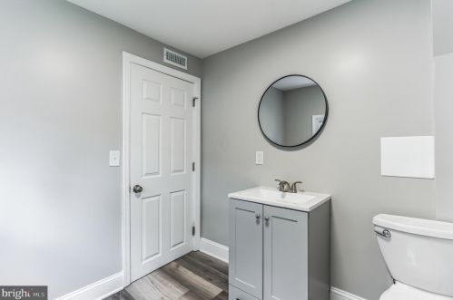 108 Jefferson St, West Deptford NJ 08066-1262 exterior