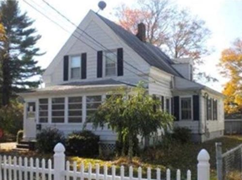 756 Bay St, Taunton, MA 02780-1311