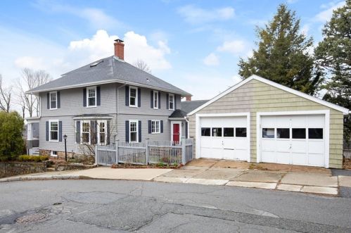 28 Pickett St, Beverly MA 01915-3441 exterior