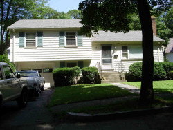 80 Wade St, Newton, MA 02461-1723