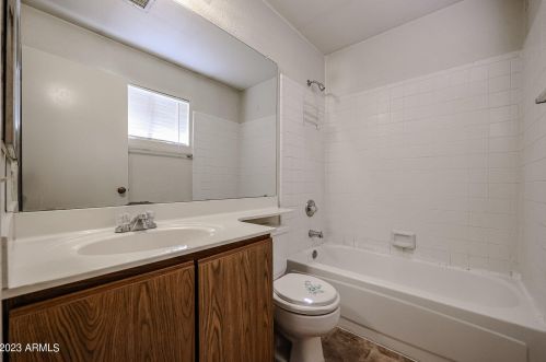 5941 Cambridge Ave, Phoenix AZ 85006-1128 exterior