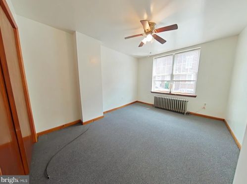 2204 15 St, Philadelphia PA 19132-4414 exterior