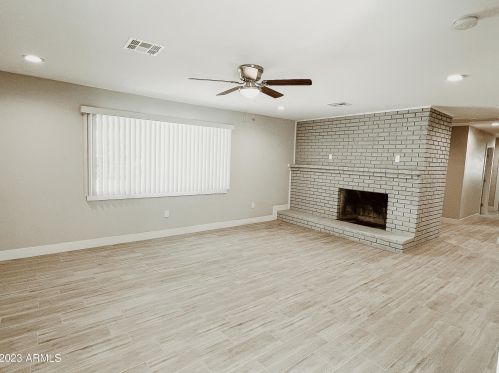 2221 27th St, Phoenix AZ 85008-4924 exterior