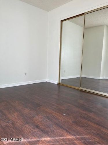 4261 67 Dr, Phoenix AZ 85033-2604 exterior