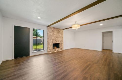 2500 Laurel Ln, Plano TX  75074-4806 exterior