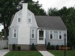 12 Westland Ter, Newton, MA 02465-1524