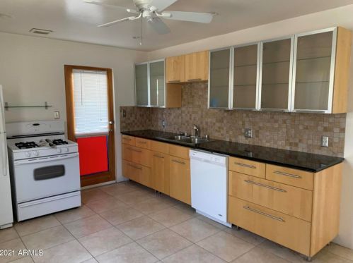 1225 Fairmount Ave, Phoenix AZ  85014-4923 exterior