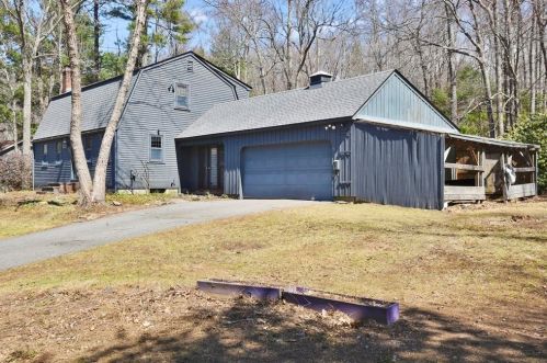 9 Knollwood Rd, Worcester MA 01612-1326 exterior