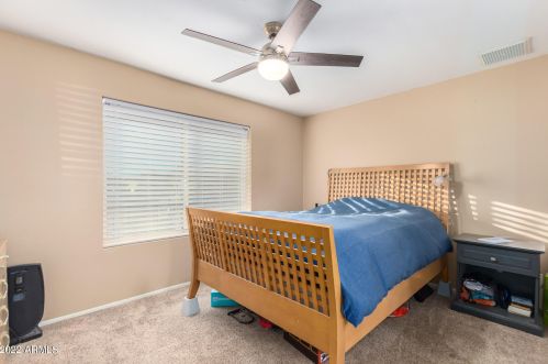 3220 Cinnabar Ave, Phoenix AZ 85020-1815 exterior