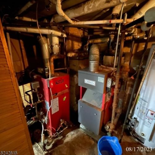 32 Windsor St, Kearny NJ 07032-2069 exterior