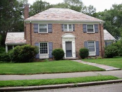 51 Stony Brae Rd, Newton, MA 02461-1728