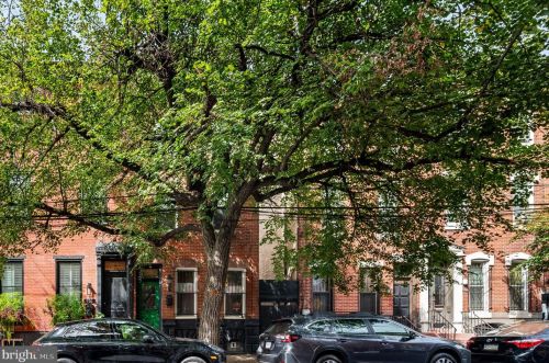 928 5th St, Philadelphia, PA 19123-1402